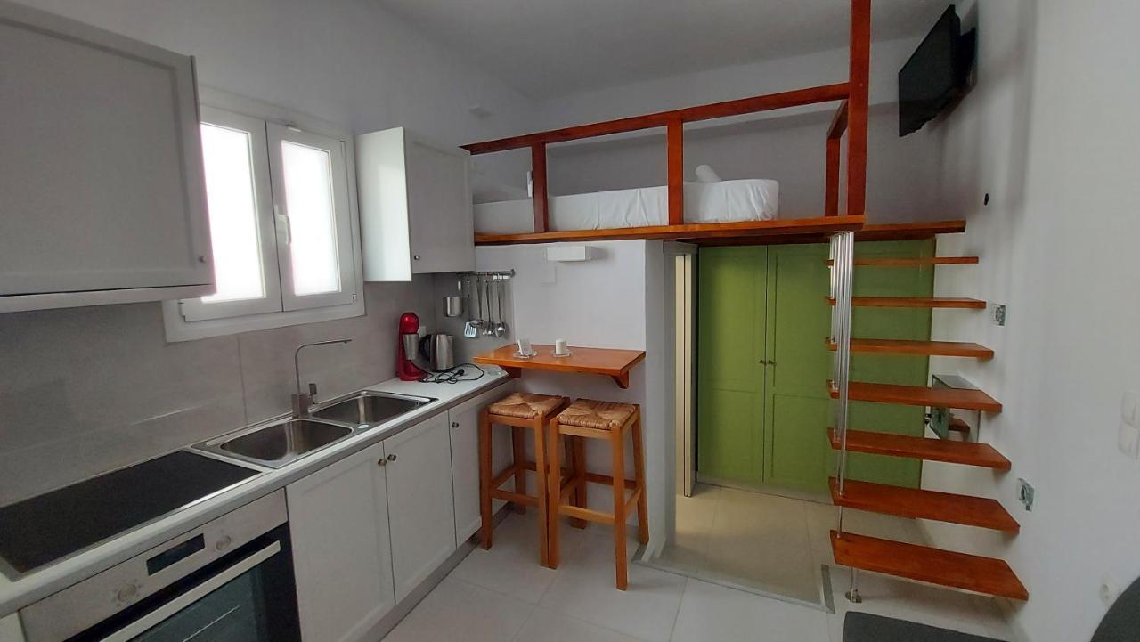 Niso Double Apartment Livadi  Exterior photo